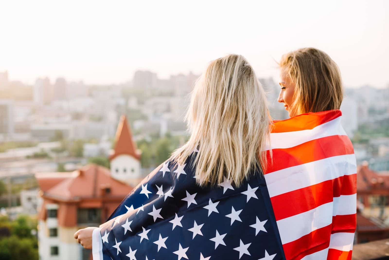 U.S. expats in UK buying U.S. property with cross-border mortgage financing