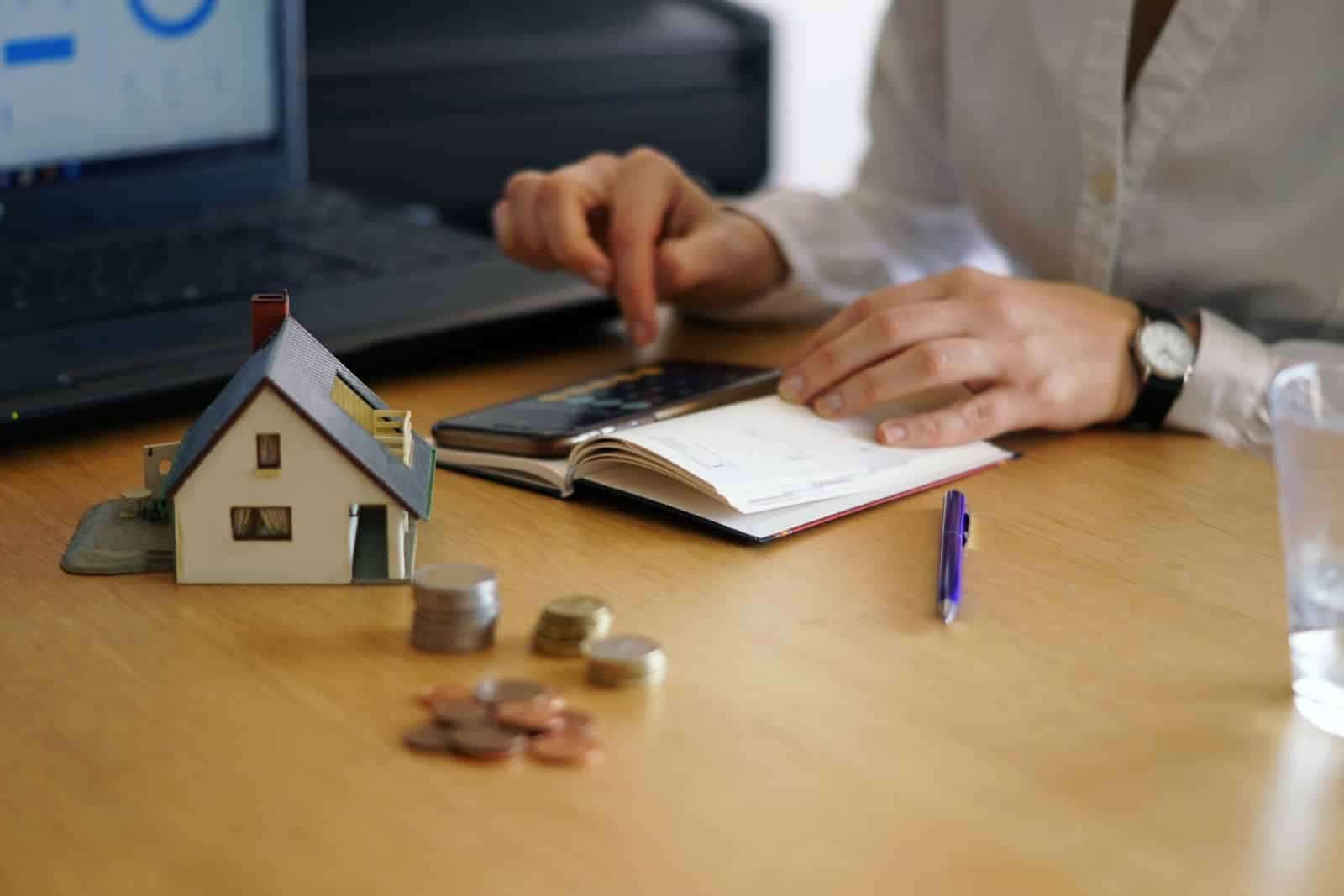 Ultra-high-net-worth investor securing bridge loan financing for luxury real estate acquisition