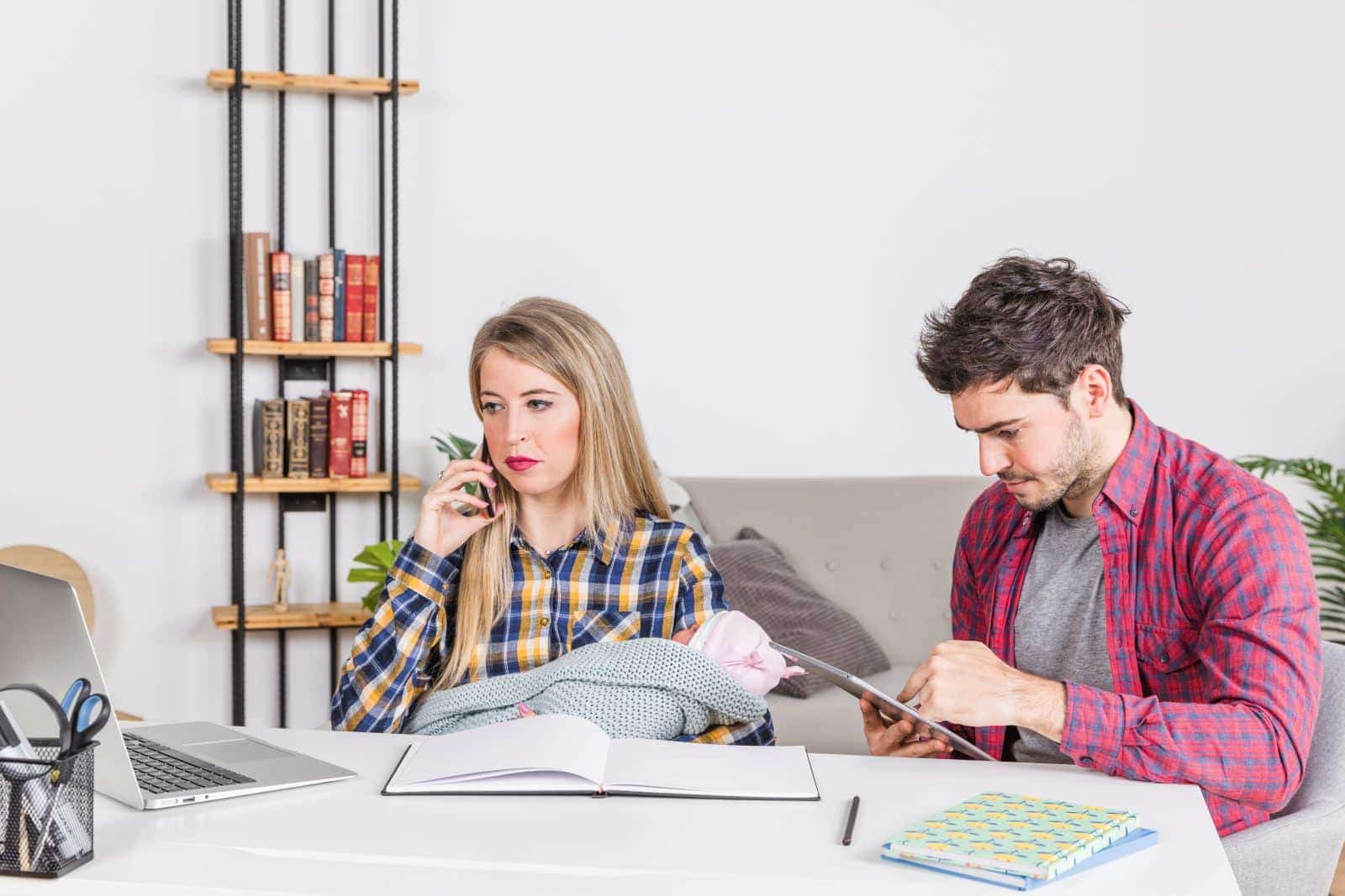 UK resident reviewing U.S. mortgage financing options for buying property in America