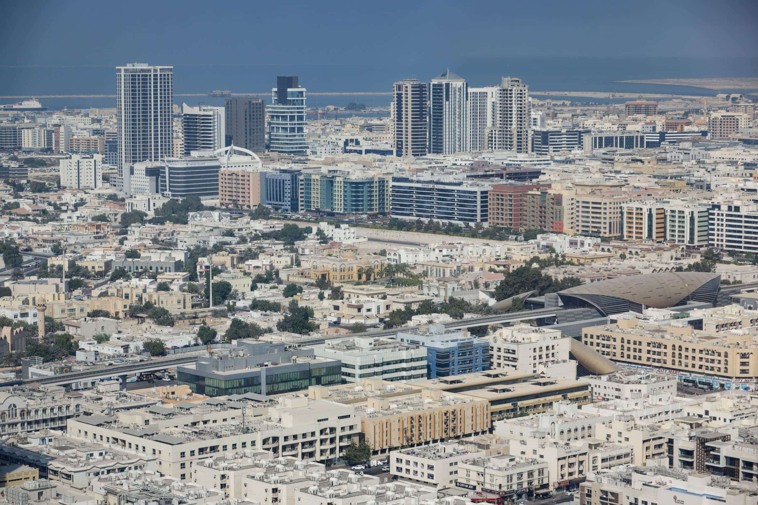 UAE and GCC investor reviewing U.S. real estate investment opportunities, DSCR mortgage financing, and American property markets in 2026