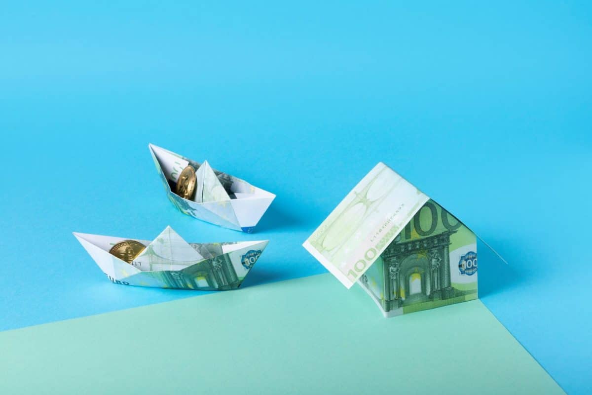 Asset-based bridge loan concept showing global real estate financing for HNW investors and foreign nationals